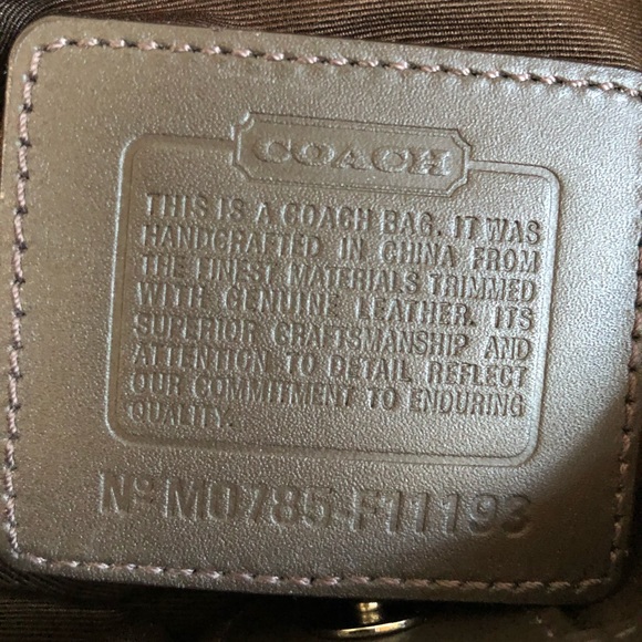 Coach cross body purse - Picture 4 of 7